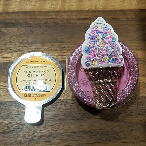 🦄SALE🦄 Scentsy Mega Whiff Box + 2 FREE GIFTS - Picture 4 of 6